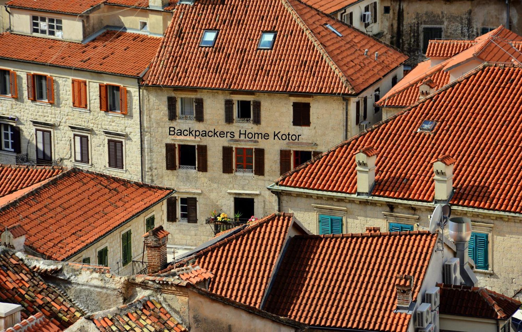 Montenegro Backpackers Home Kotor Eksteriør bilde